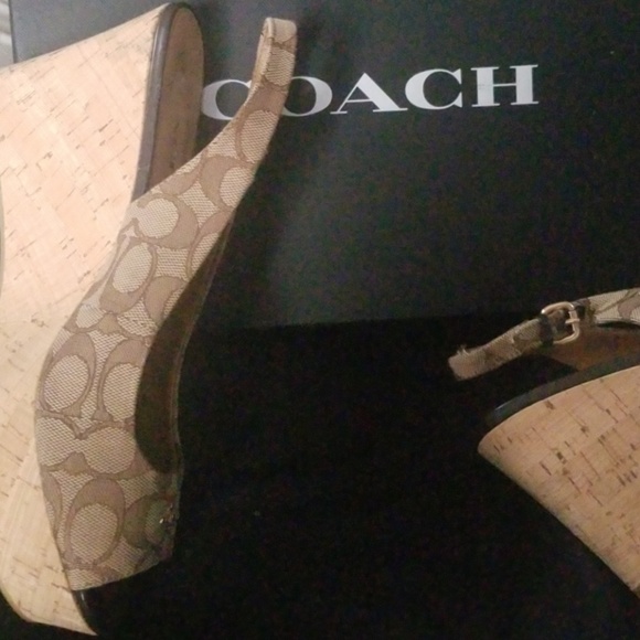 Coach Wedges - Picture 3 of 3